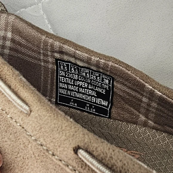 Women's Skechers Wave Lite Memory Foam Beige Loafer Shoes SIZE 8.5 - Picture 4 of 5